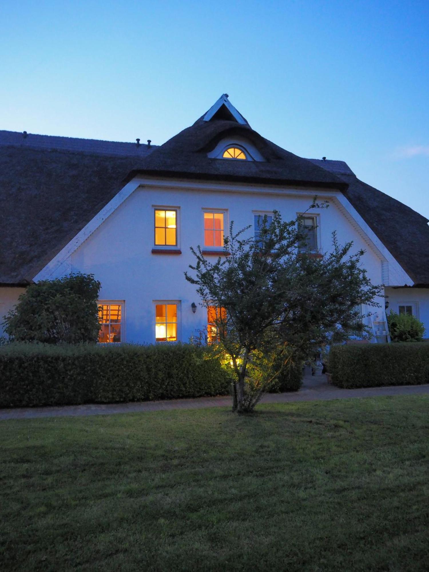 Lieblingsplatz Im Reethus Apartment Putbus Exterior photo